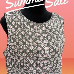 Maurices sleeveless top, women's size medium